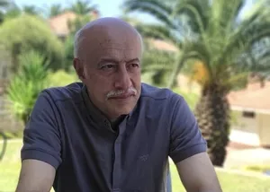 حسن خادم، رمان نویس درگذشت